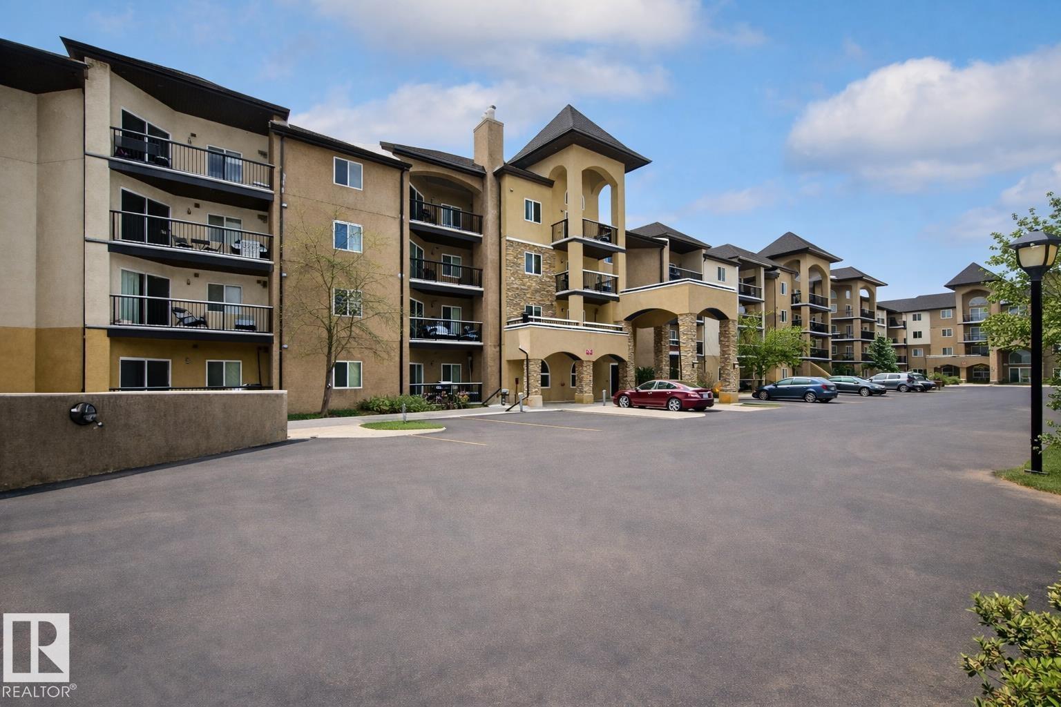 #404 14608 125 ST NW