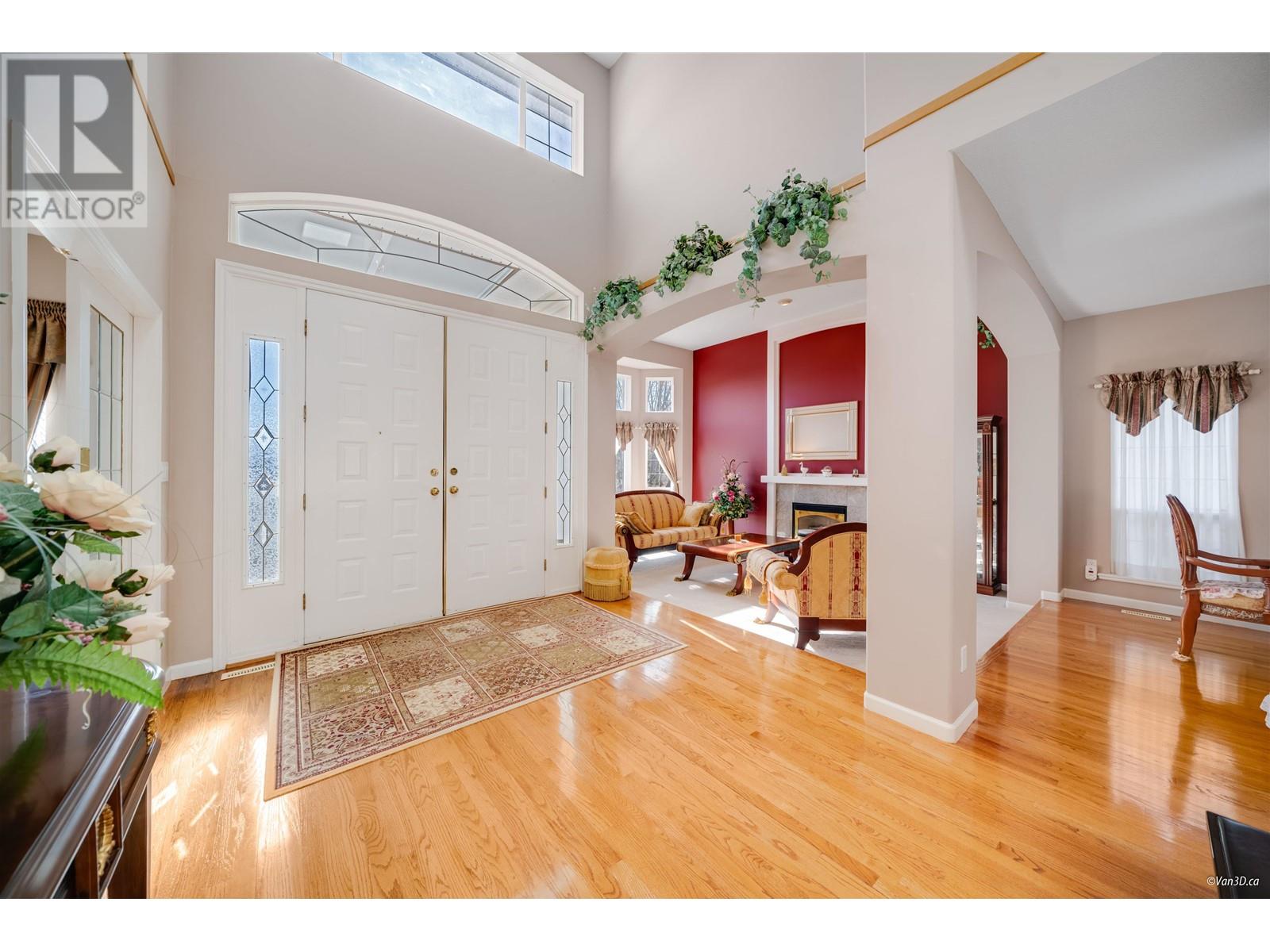 2551 SAPPHIRE PLACE