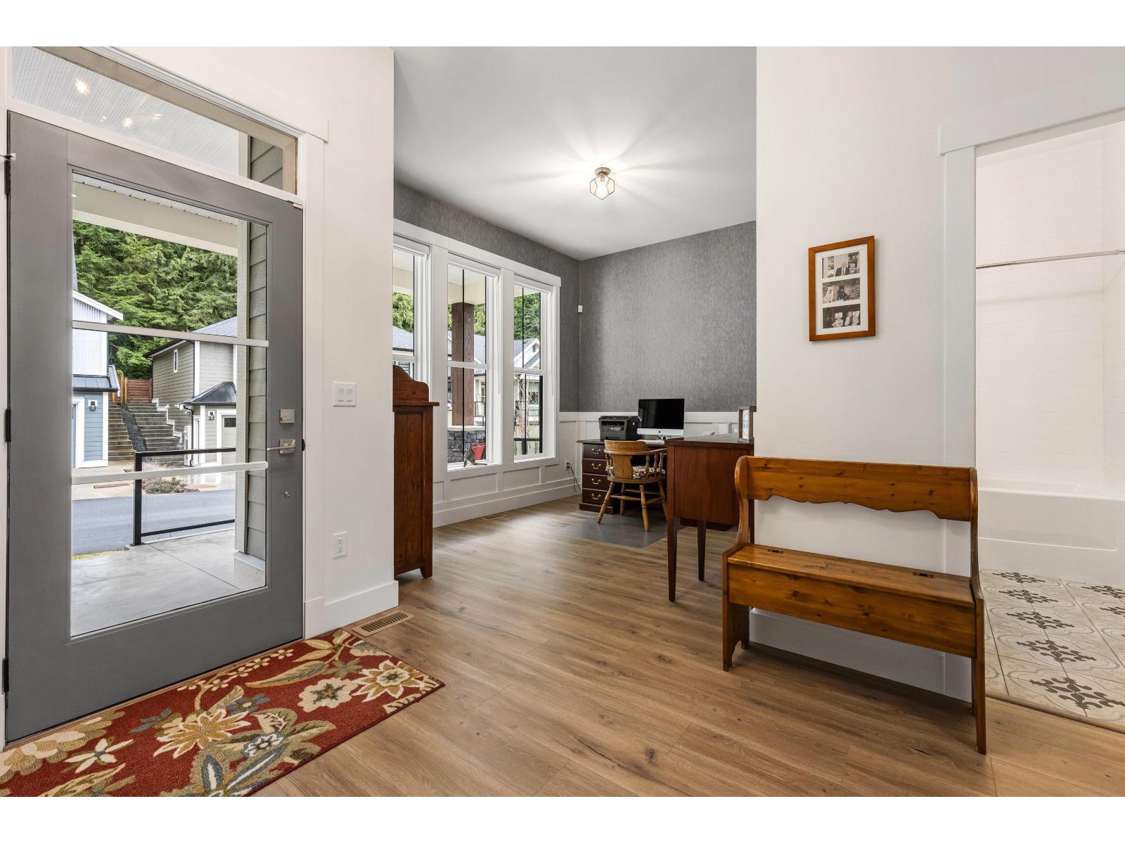 88 1880 COLUMBIA VALLEY ROAD|Cultus Lake South