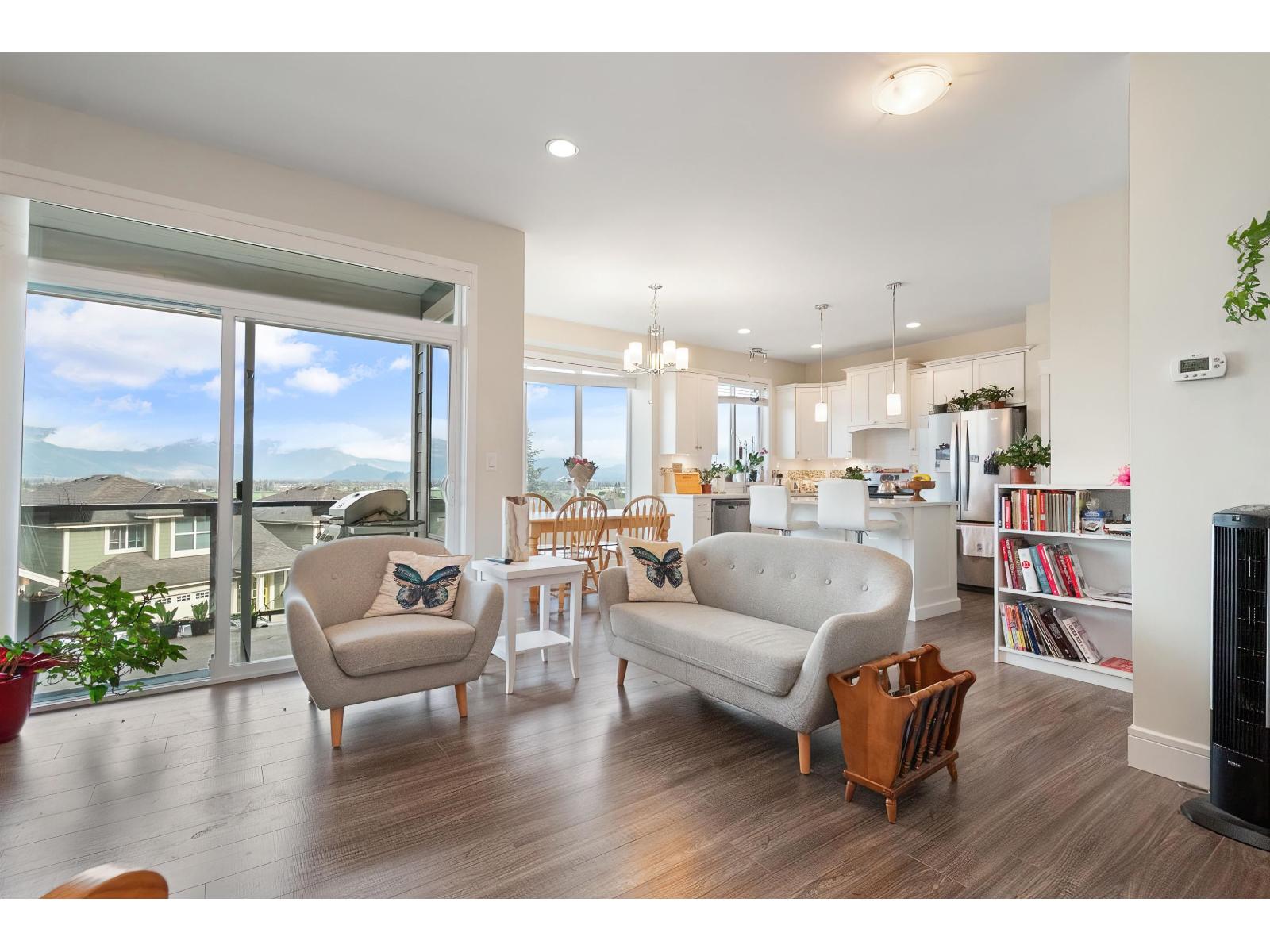 41 50634 LEDGESTONE PLACE|Eastern Hillsides