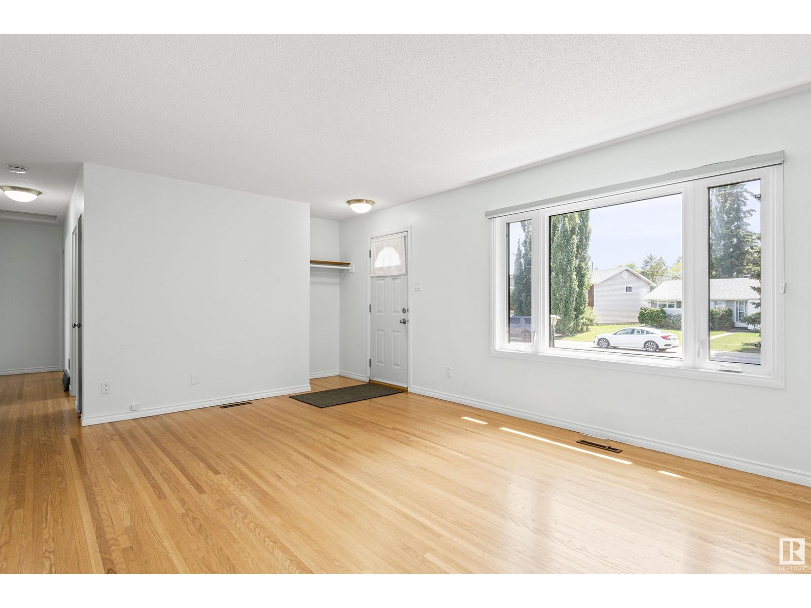 16152 110A AV NW