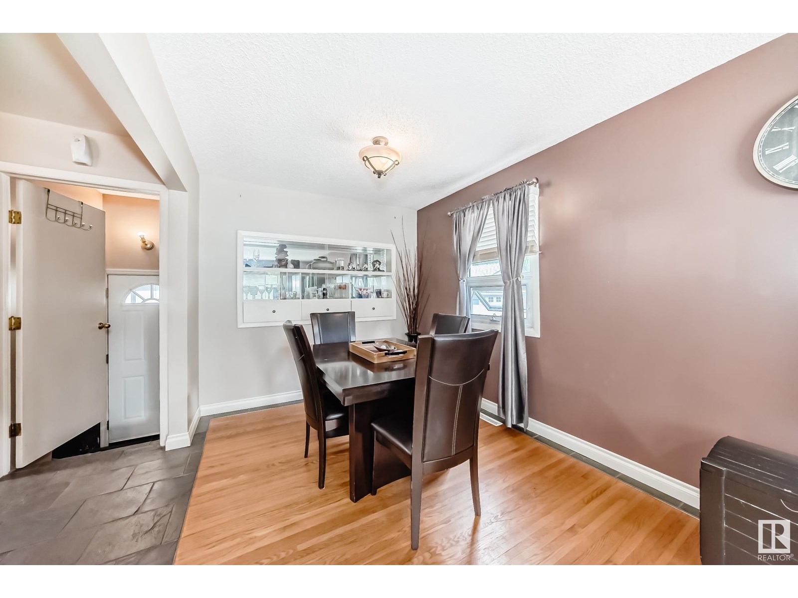 44 GRANDIN RD