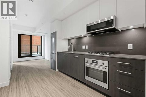 207, 730 2 Avenue SW Calgary AB T2P1R8