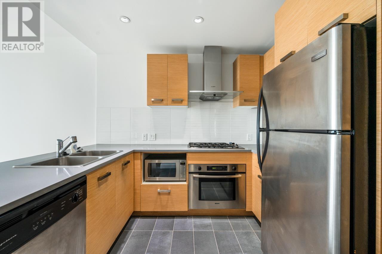 510 8080 CAMBIE ROAD