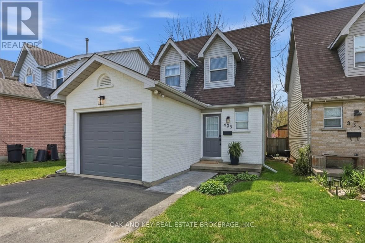 833 DEVERON CRESCENT