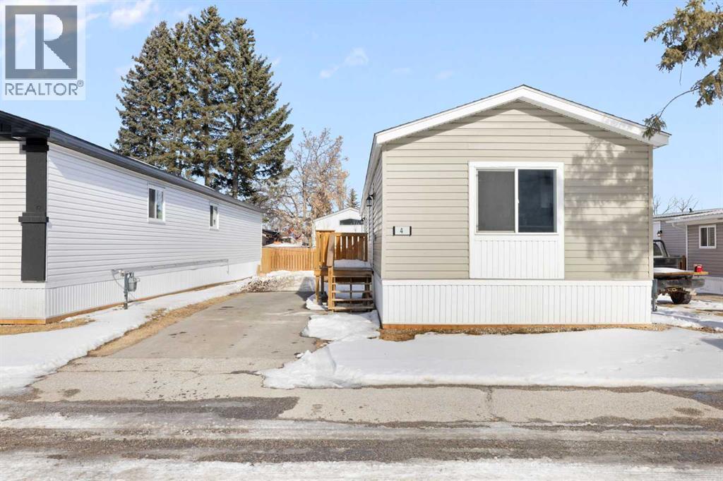 4, 6220 17 Avenue SE