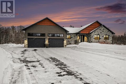 139 ST THOMAS STREET Russell ON K0A3H0