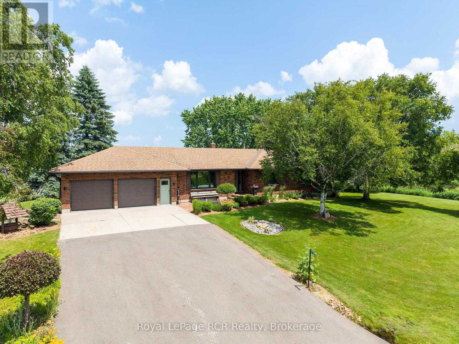 935 27TH STREET W
