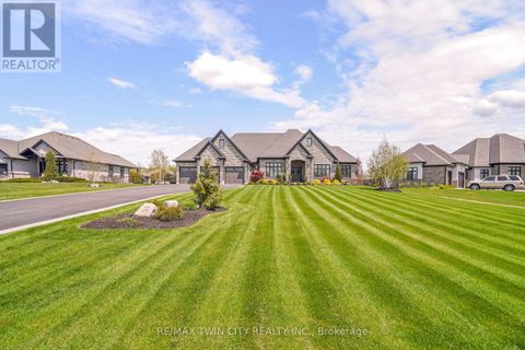 20 TEDLEY BOULEVARD Brantford ON N3T5L5