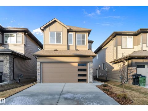 6320 KING WD SW Edmonton AB T6W1A8