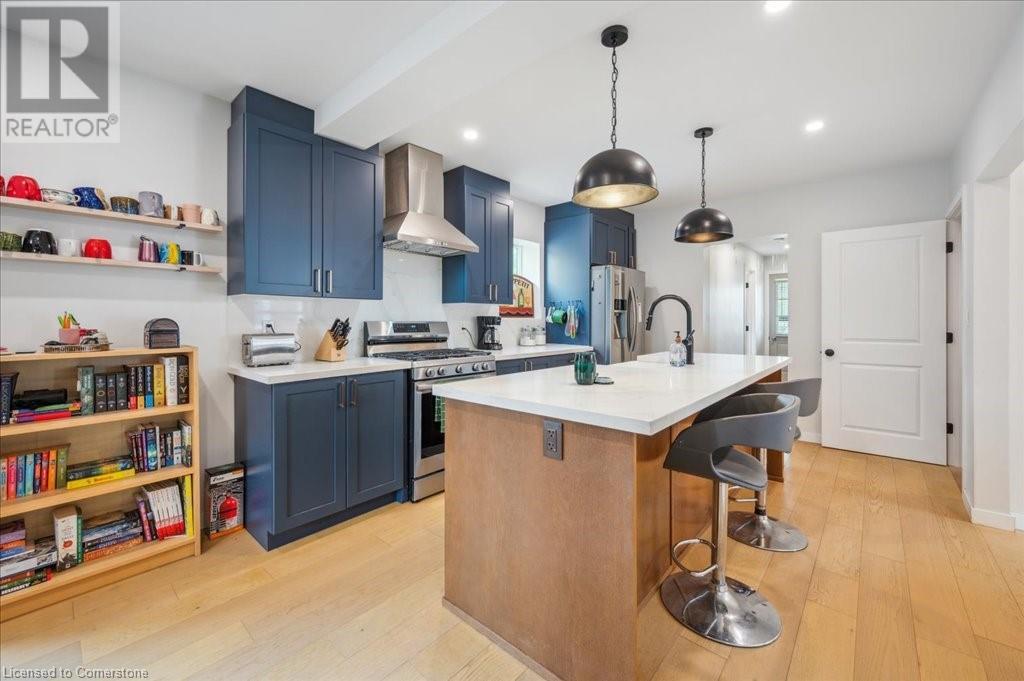 1355 QUEENSTON Road