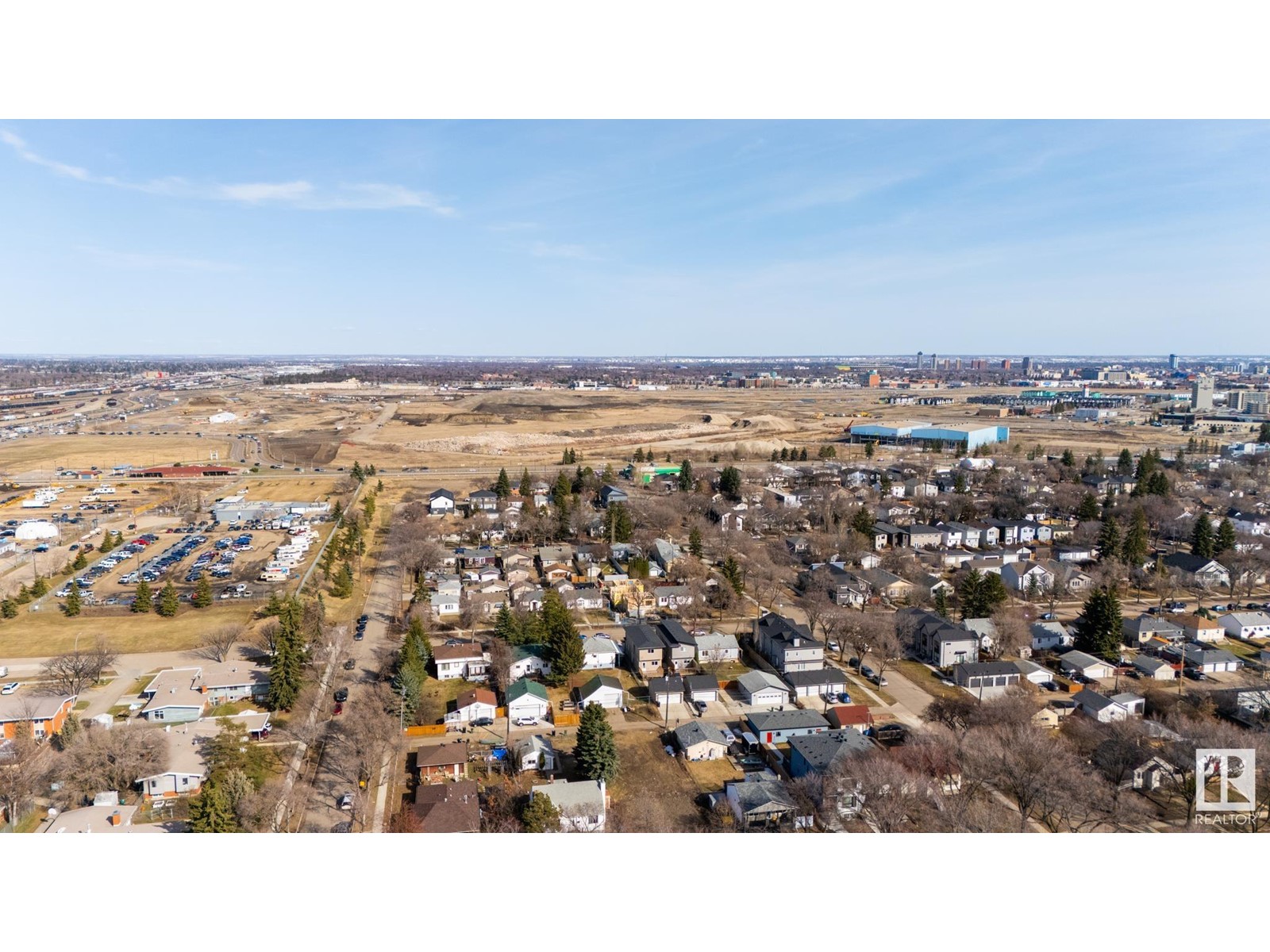 12212 124 ST NW