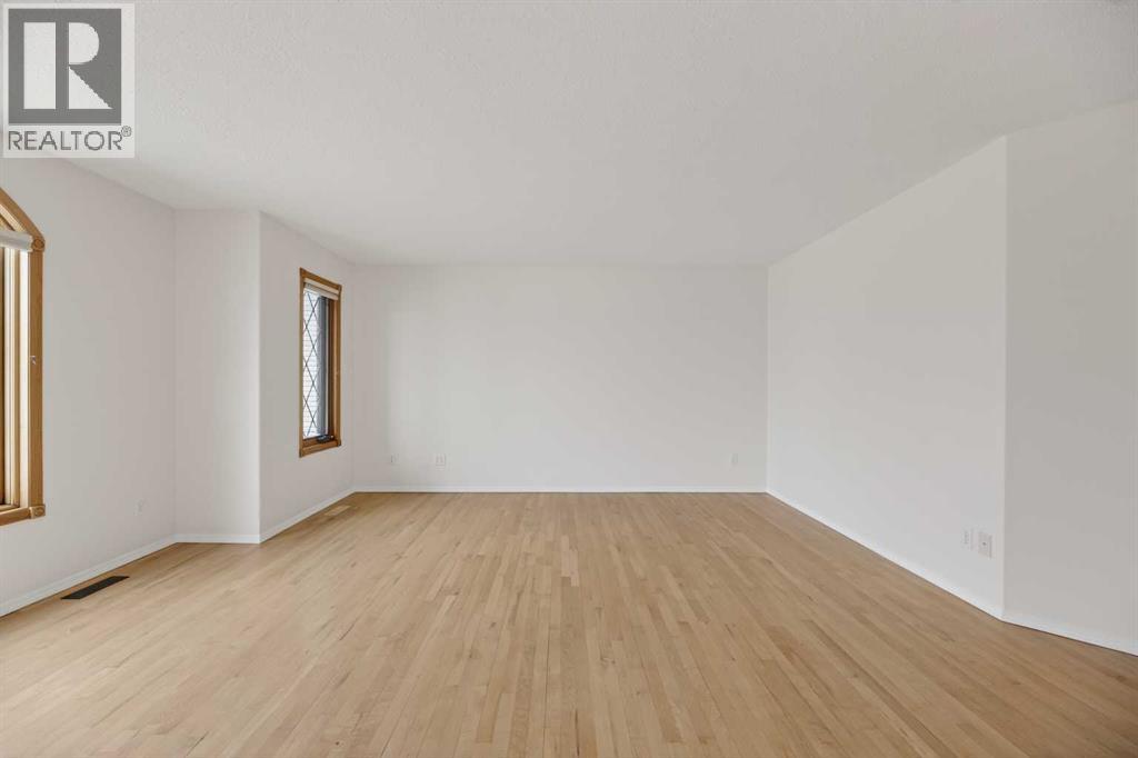 211 200 Carriage Lane Place