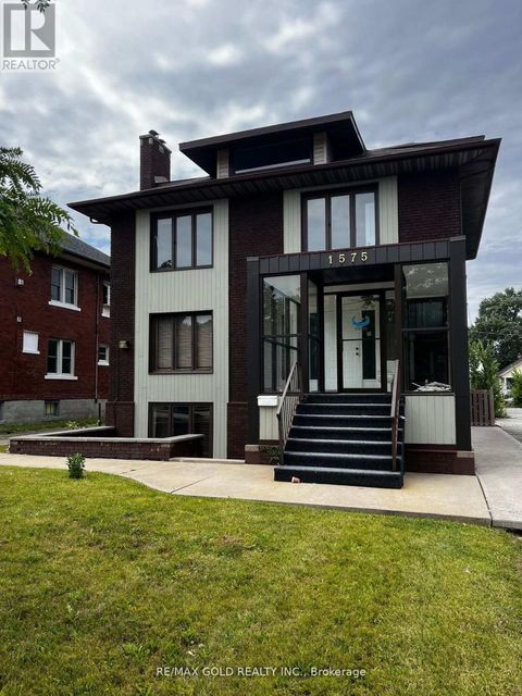 1575 OUELLETTE AVENUE N Windsor ON N8X1K5