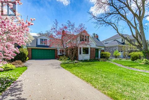 71 RUSHOLME Road Kitchener ON N2M2T5