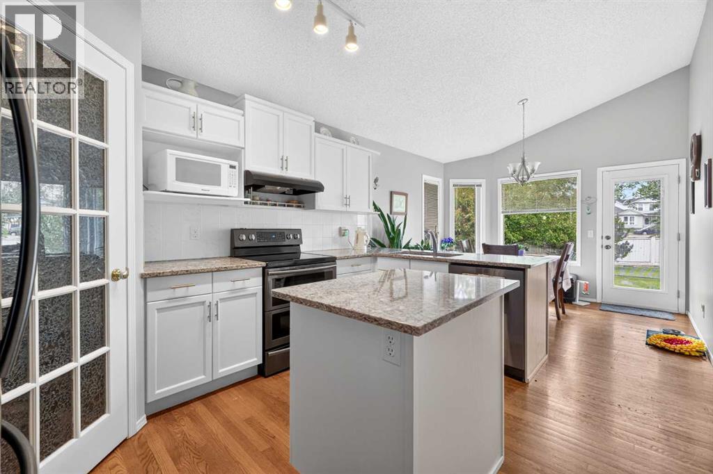 501 Coral Keys Villas NE