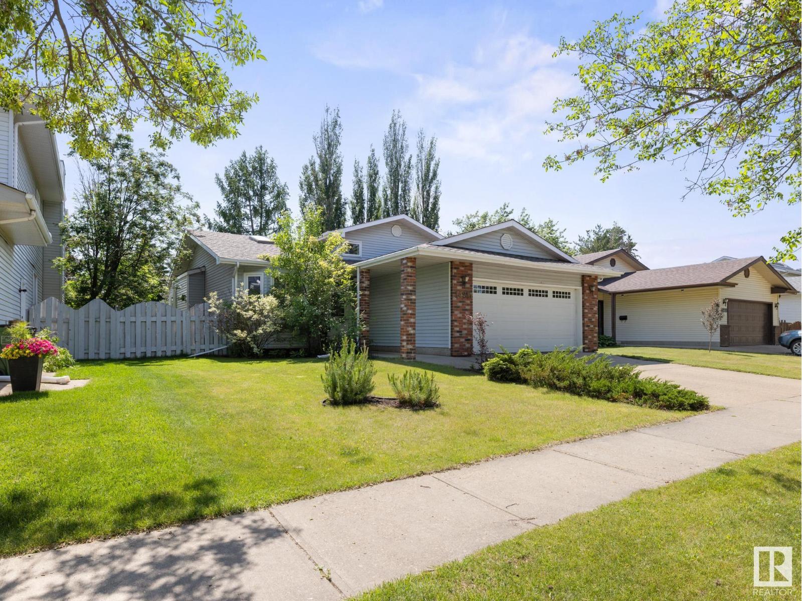 14815 39 AV NW