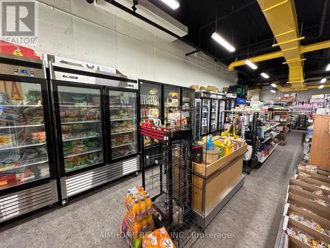 102 - 318 SPRUCE STREET Waterloo ON N2L0E9