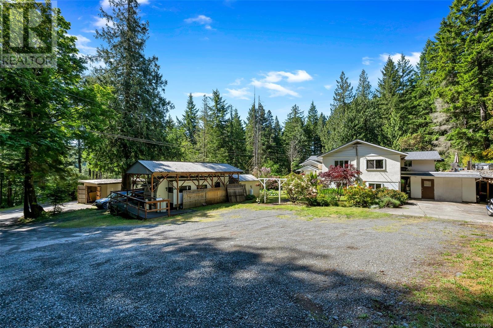 1121 Centremont Lane