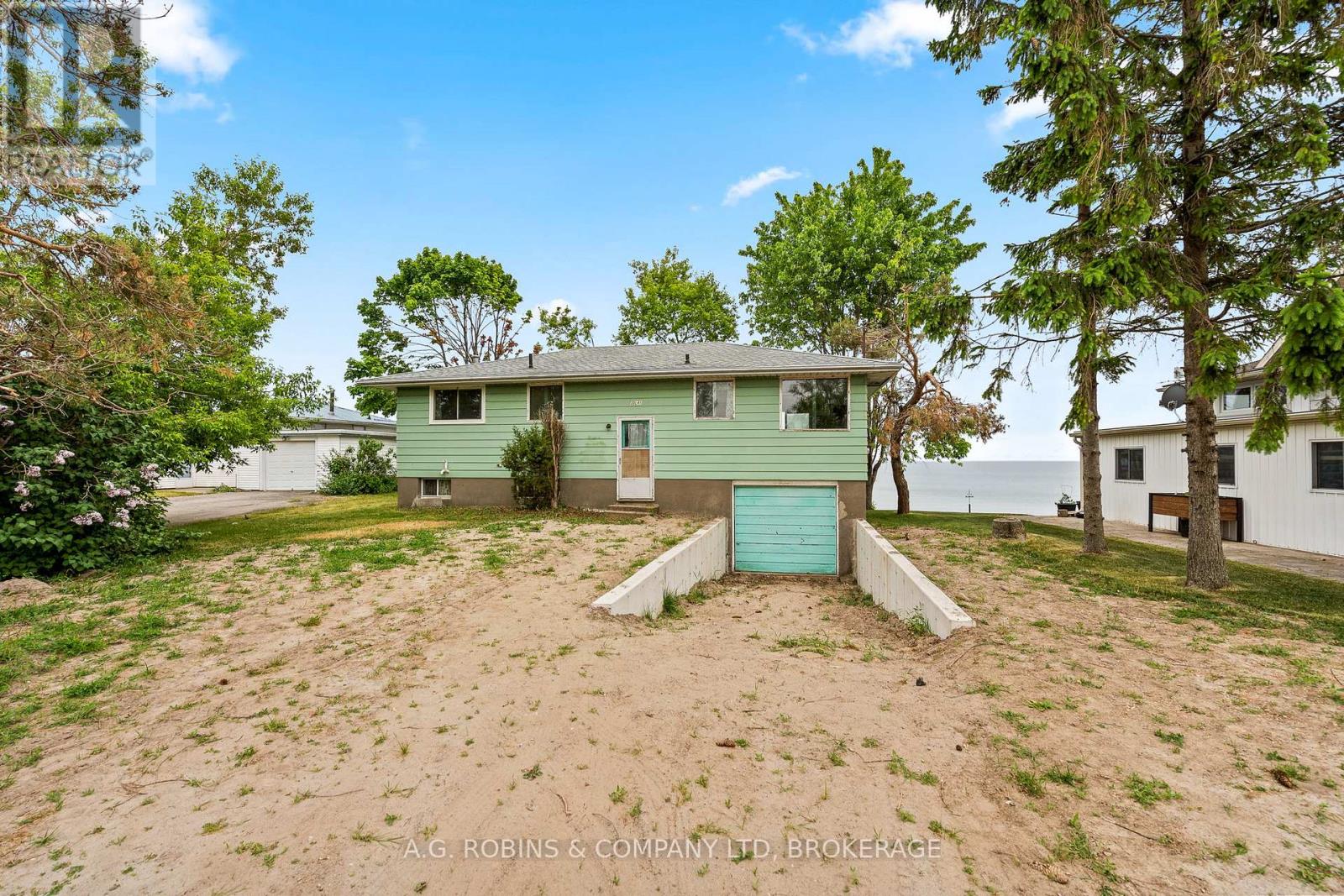 13041 LAKESHORE ROAD