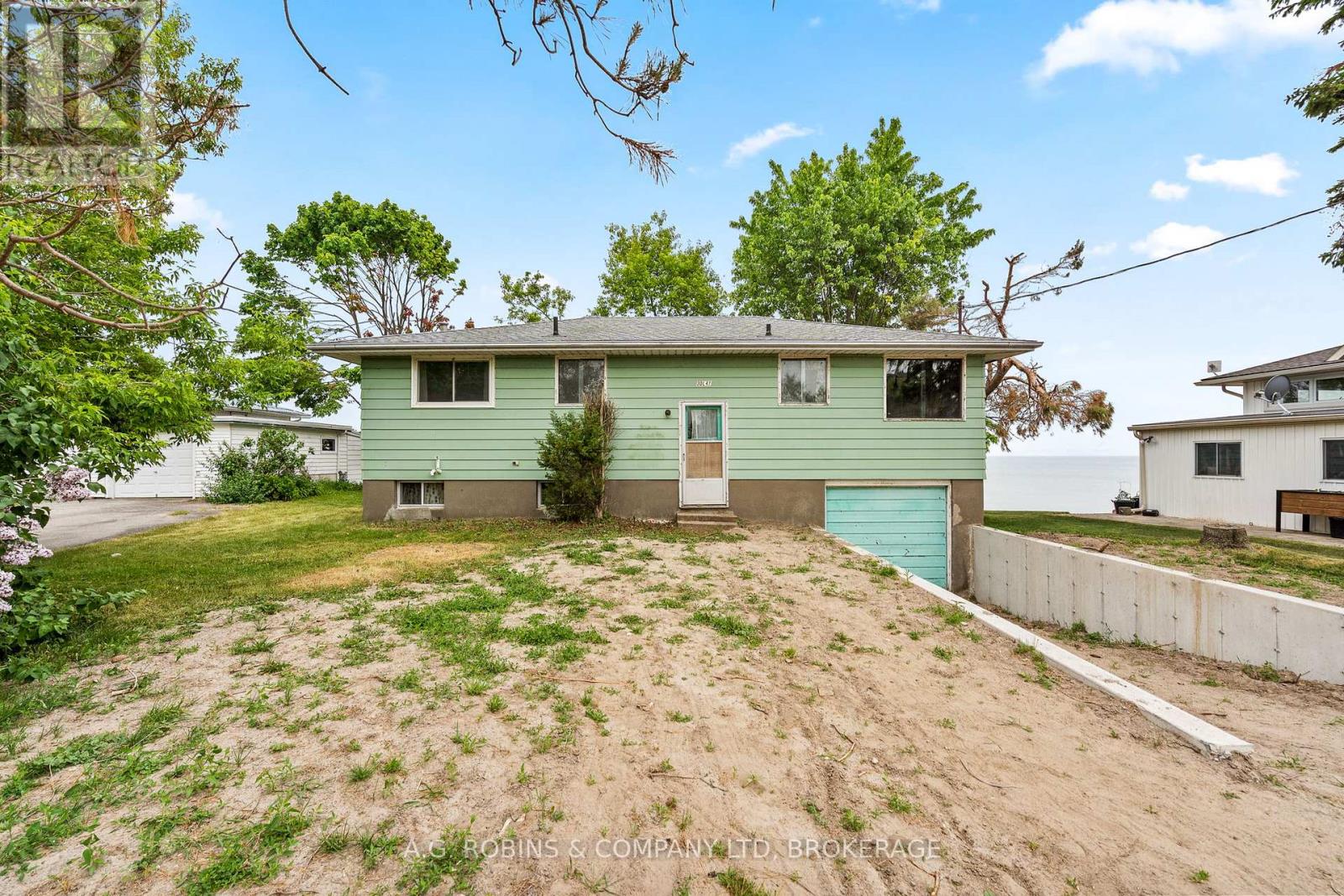 13041 LAKESHORE ROAD