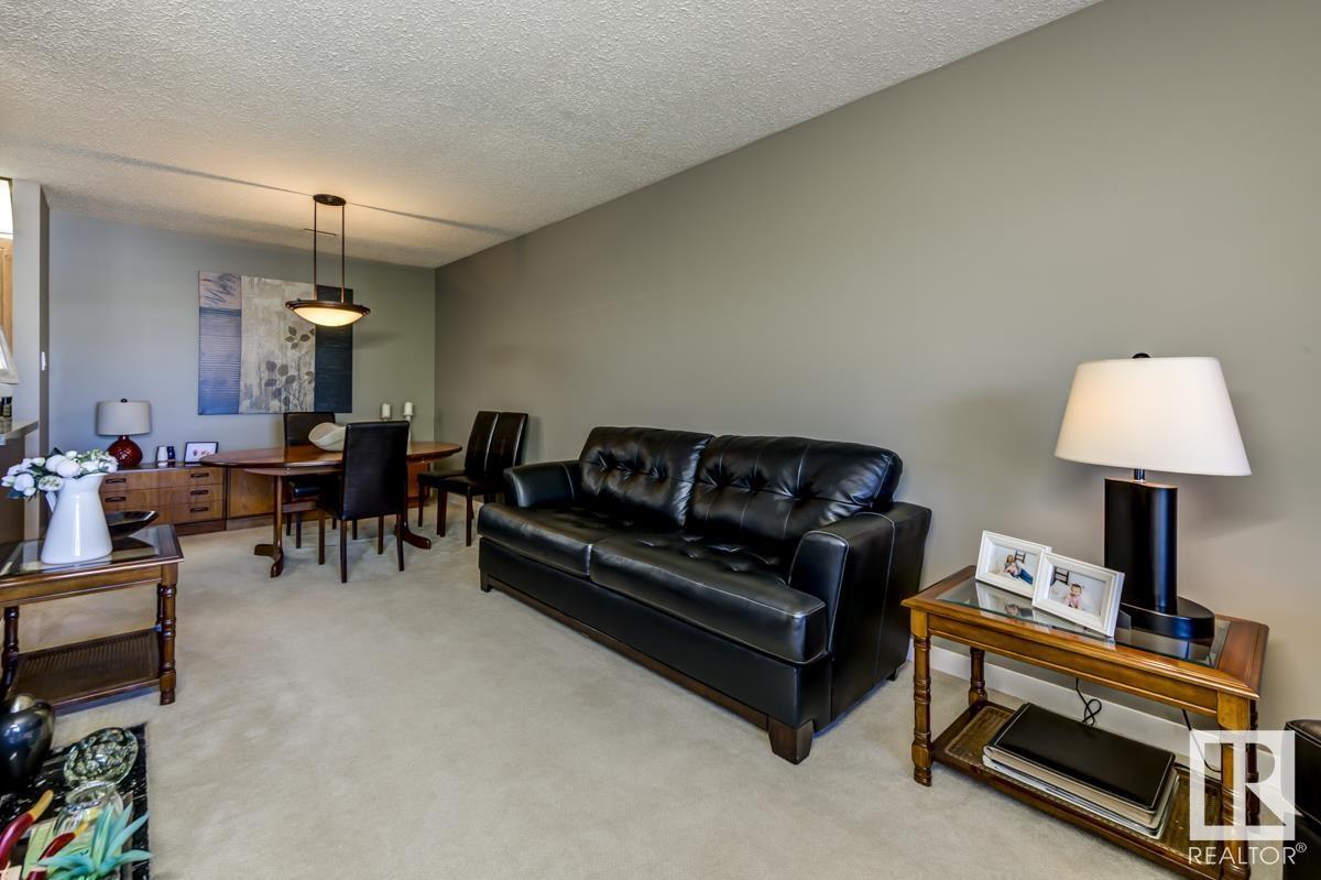 2346 151 AV NW