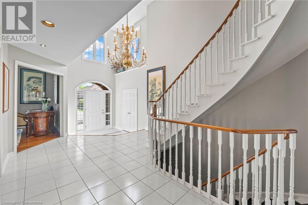 2010 PARKLANE Crescent