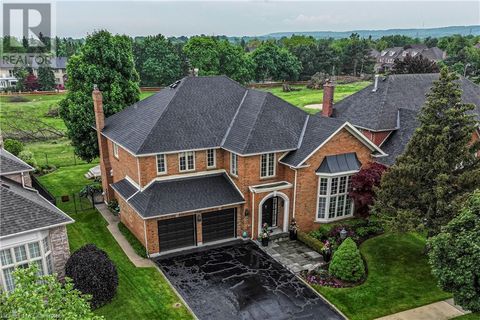 2010 PARKLANE Crescent Burlington ON L7M3V5