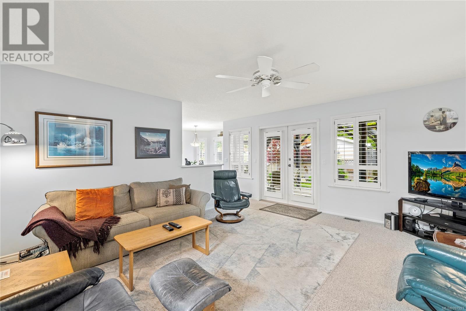 1084 Aery View Way