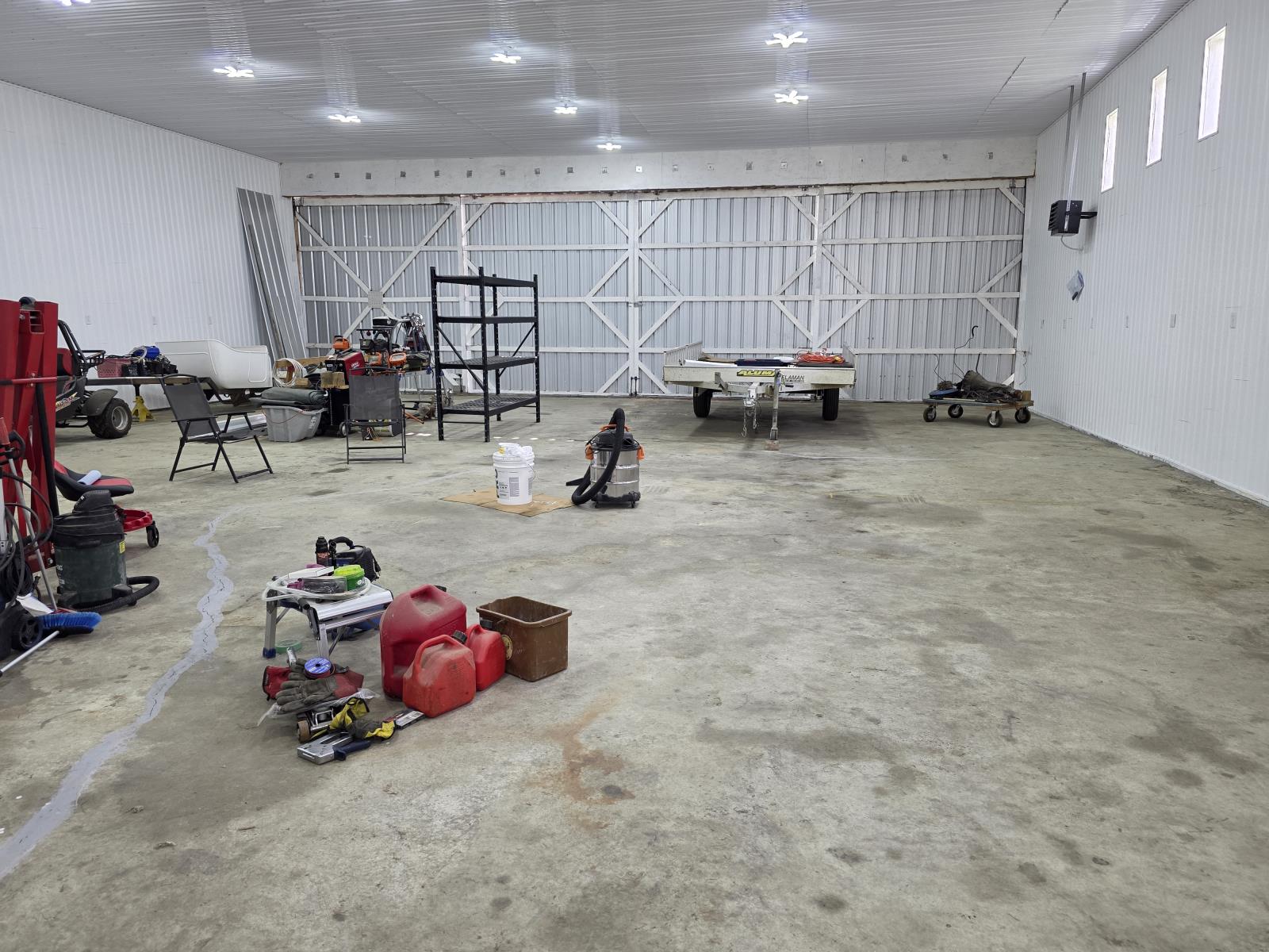 Hangar 15, 55072 Range Road 214