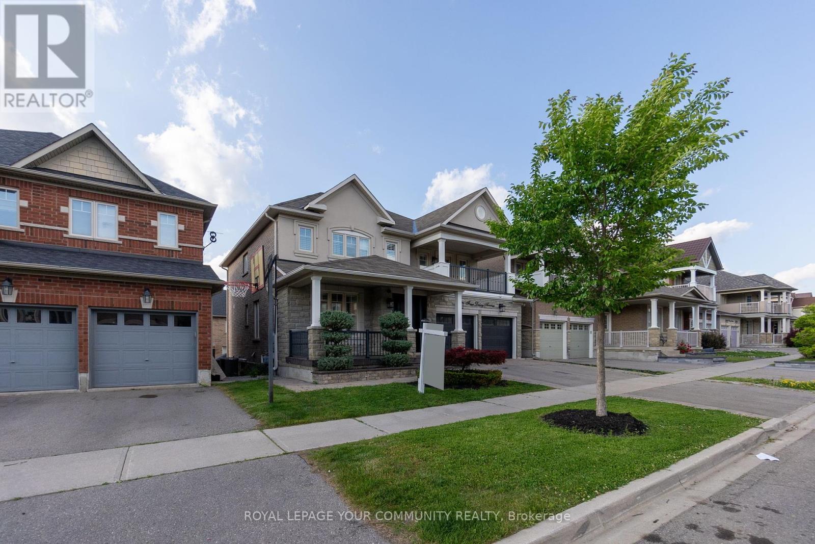 4 DAIRY AVENUE