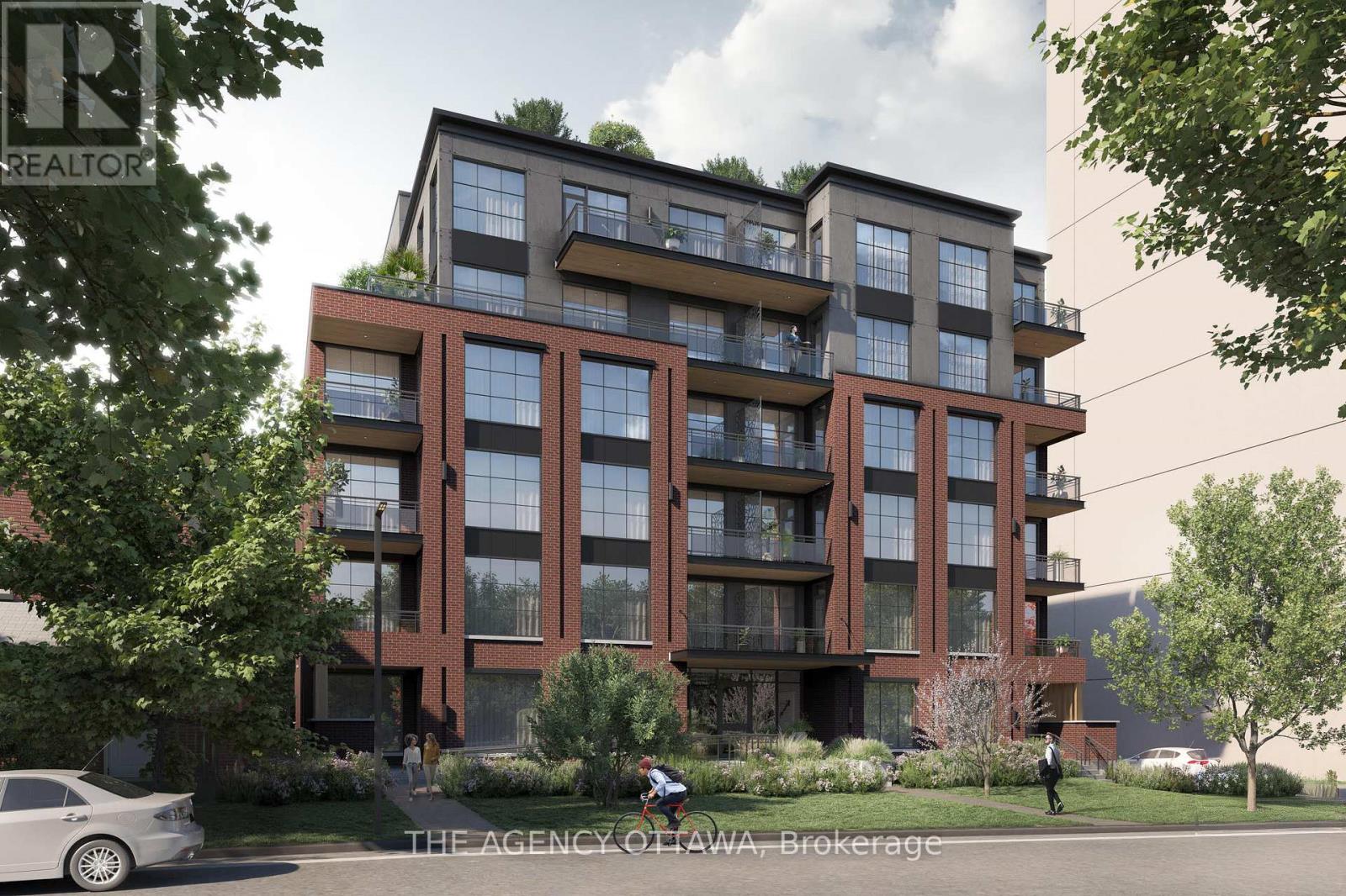 Photo 1 of 14 — 302 - 56 BAYSWATER AVENUE Unit 302, Ottawa, ON K1Y2E9