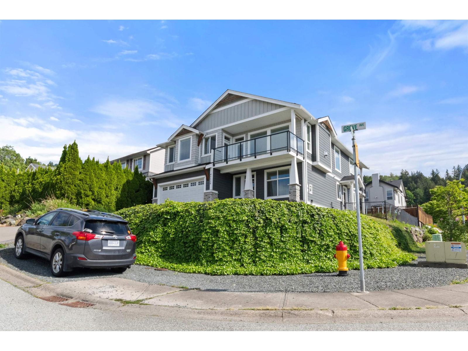 46658 GROVE AVENUE|Promontory