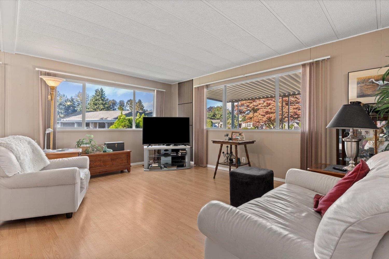 44 31313 LIVINGSTONE AVENUE