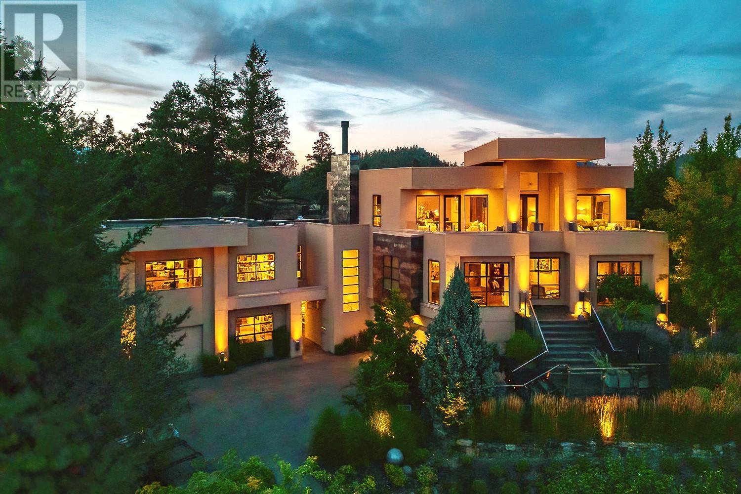 1180 Stoneypointe Court