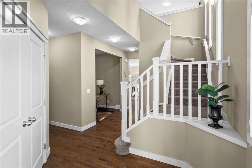 133 Sage Valley Close NW