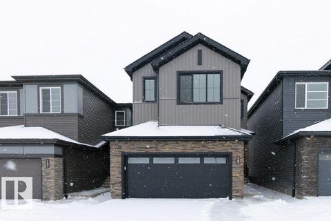 147 CATRIA PT Sherwood Park AB T8H3B1