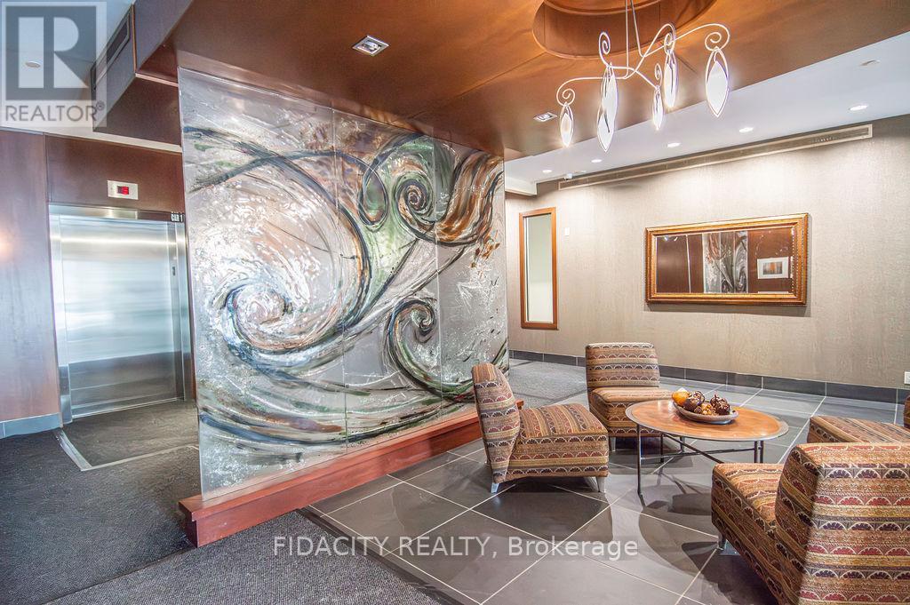 608 - 320 MCLEOD STREET