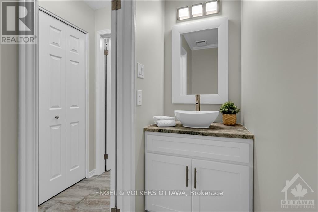 2177 LENESTER AVENUE