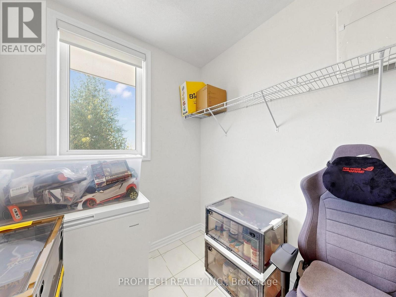 392 ARTHUR BONNER AVENUE