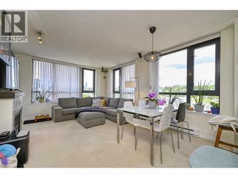 1307 1 RENAISSANCE SQUARE New Westminster BC V3M0B6