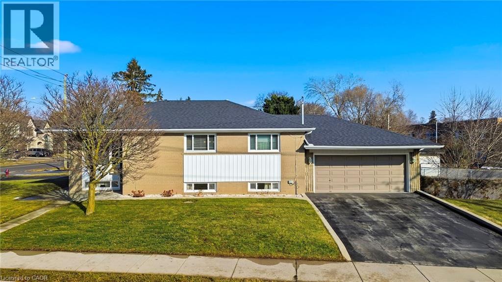 491 WARMINSTER Drive