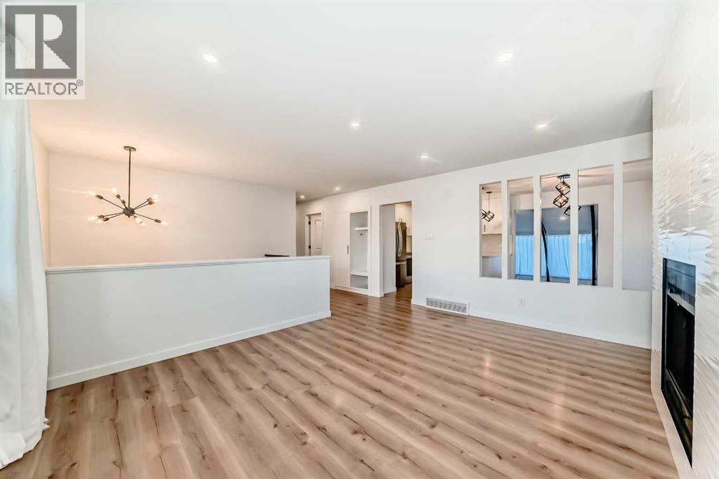 9803 Fairmount Drive SE