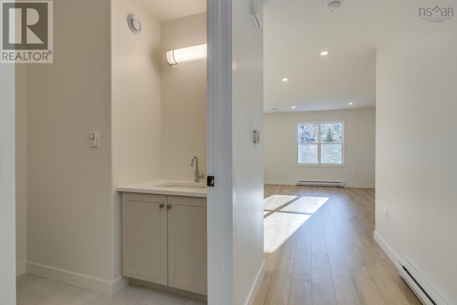 SMD-6B 50 Simona Drive