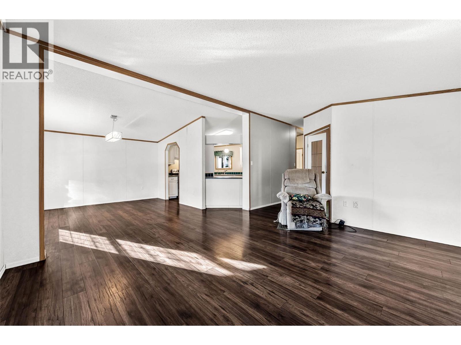 3099 SHUSWAP Road Unit# 40