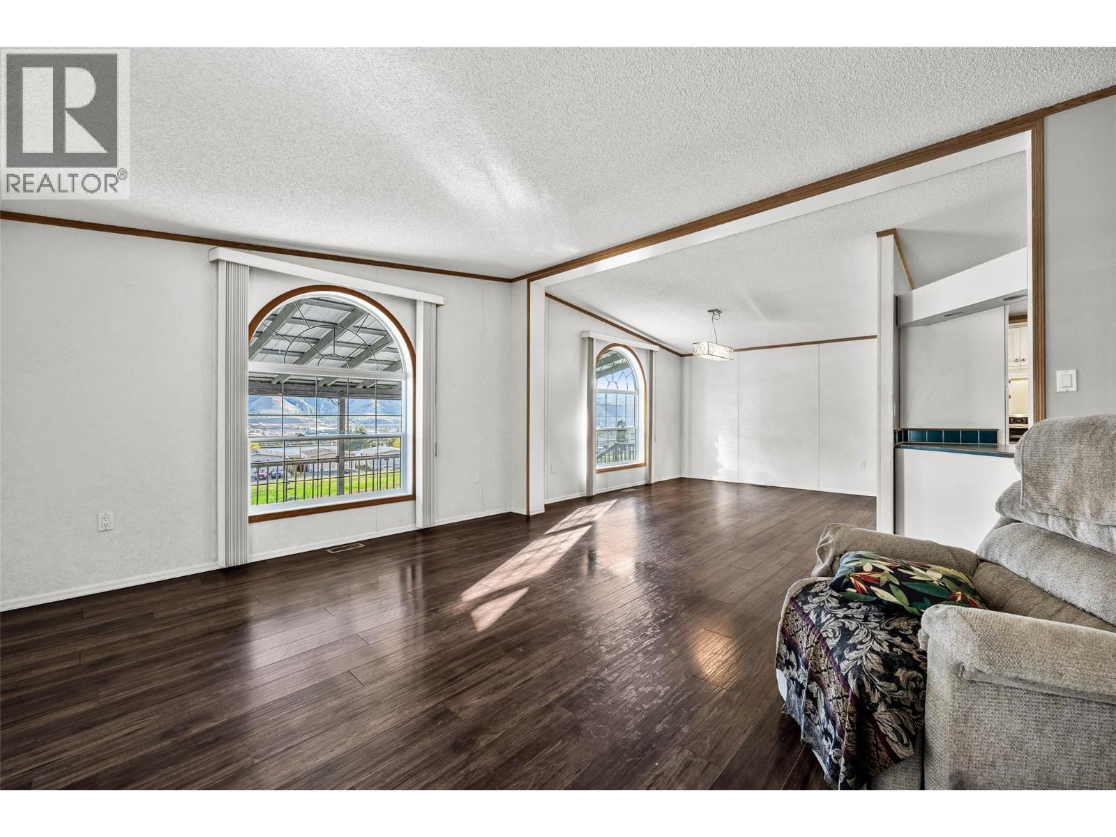 3099 SHUSWAP Road Unit# 40