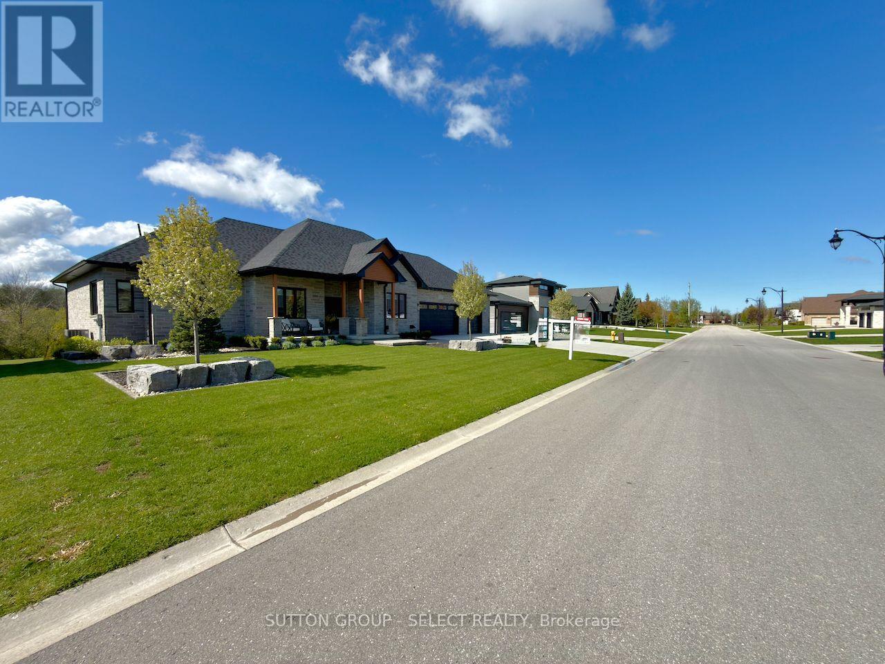 276 HAZELTON LANE