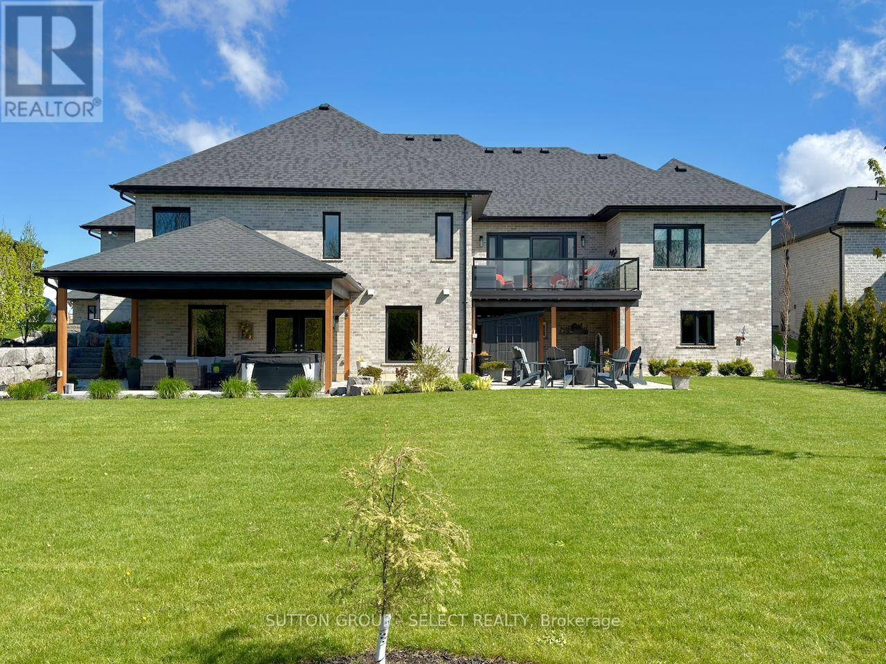 276 HAZELTON LANE