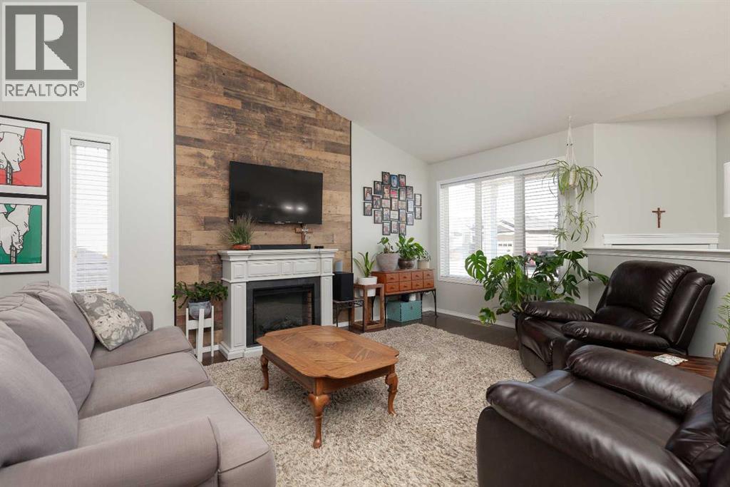 570 Edinburgh Road W