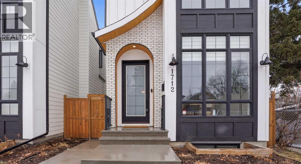 1712 18 Avenue NW